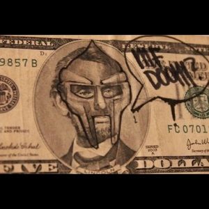 Meet your Posher, Noami